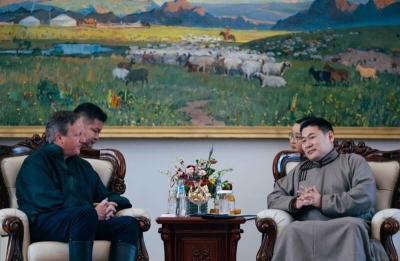 Премьер-министр Монголии и глава МИД Великобритании обсудили сотрудничество в сфере образования
