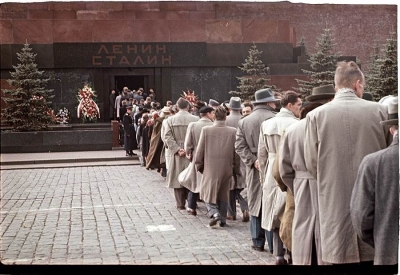19 марта — первое покушение на мумию Ленина
